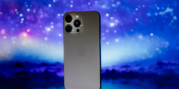 Apple to come up with a slimmer iPhone in 2025, says Report