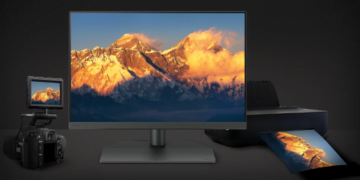 BenQ introduces SW242Q monitor: Elevating creative workflows with high-precision color accuracy for photographers and videographers