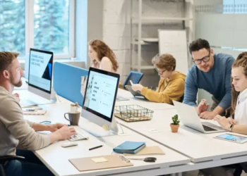 Highest Paid IT jobs and Salary Structure in 2024.