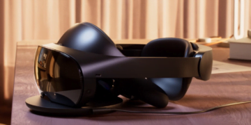 Gadget Review: Meta Quest Pro Console VR Headset