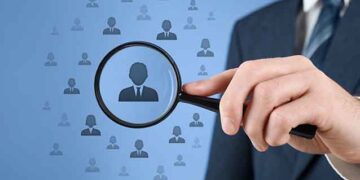 Infosys hires 11,900 freshers in FY24, a significant drop from previous fiscal