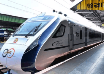 Record allocation of Rupees 2,62,200 crore as Capital Expenditure (Capex) for FY 2024-25 for Railways in General Budget