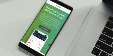 eToro’s social trading and diverse asset offerings enhance learning and trading experience