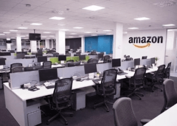 Amazon mandates full-time office return next year