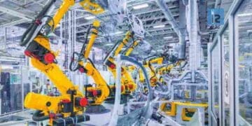 Growth of manufacturing vertical to remain mixed for Indian IT firms