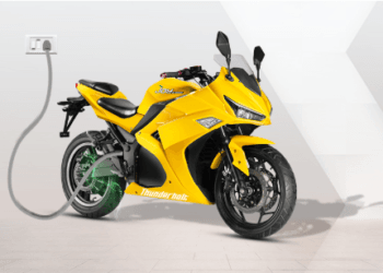 Wardwizard partners with Ampvolts to boost EV charging infrastructure