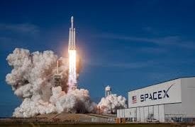 SpaceX could hit $350 billion valuation
