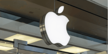 Apple reports first quarter results