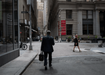 Goldman Sachs warns: U.S. recession risk jumps to 45%