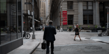 Goldman Sachs warns: U.S. recession risk jumps to 45%