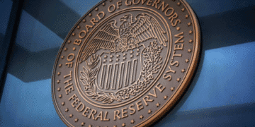 Fed holds rates steady as economic uncertainty grows