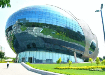 Infosys expands digital partnership with Norway’s DNB Bank