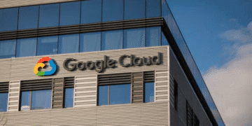 Google Cloud and DISG Launch National “AI Cloud Takeoff” Program to Establish AI Centers of Excellence in 300 Singapore Companies