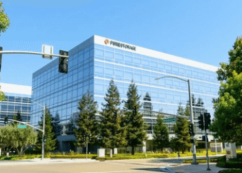Pure Storage platform enables organizations to build their own enterprise data cloud
