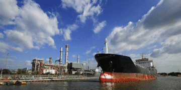 Paradip Port handles significant crude oil traffic, five vessels expected next week