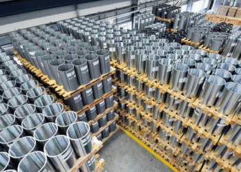Zinc and Aluminium slip on rising inventories and weak China demand