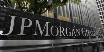 JPMorganChase declares preferred stock dividends