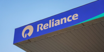 Reliance denies Iranian crude purchase reports, calls claims “Baseless”