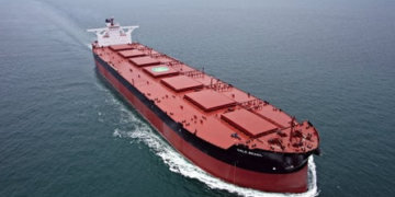 Paradip Port handles multiple iron ore vessel movements amid strong export activity