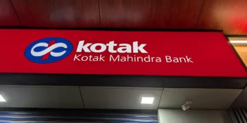 Kotak Mahindra Bank shares slip after CEO Ashok Vaswani plans exit
