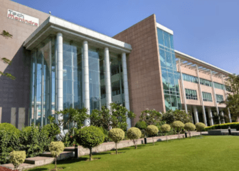 Tech Mahindra reports ₹1,465 crore Q1 profit, secures $1.08 billion in new deals
