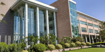 Tech Mahindra reports ₹1,465 crore Q1 profit, secures $1.08 billion in new deals