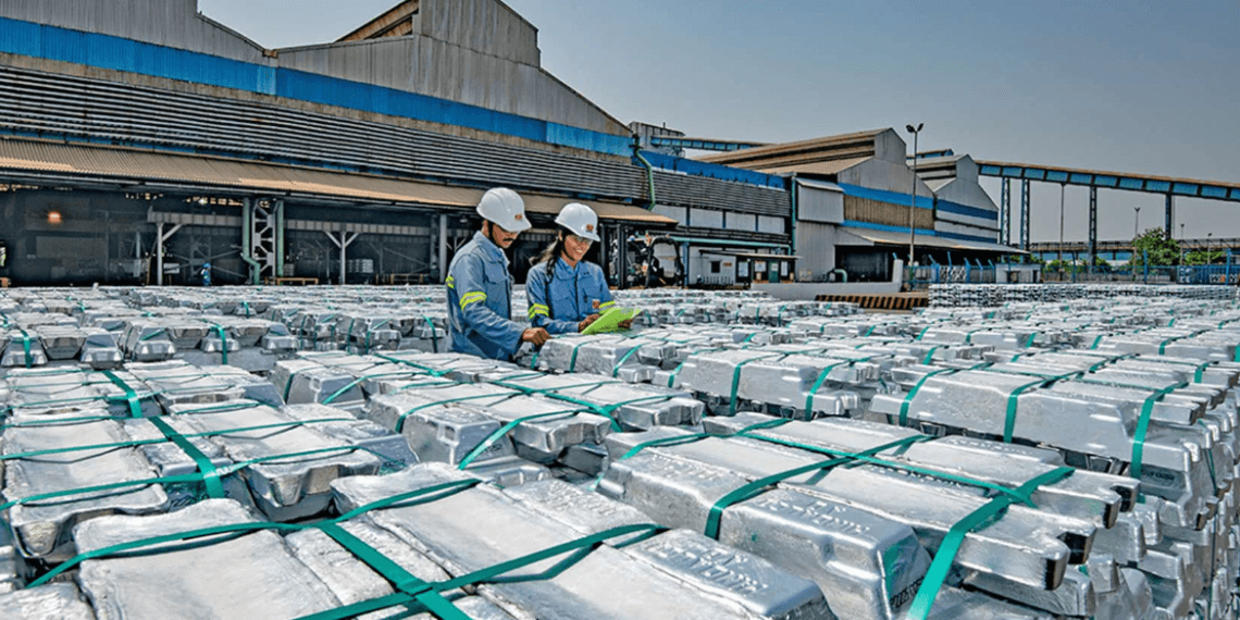 Global aluminum output recovers despite lower annual production