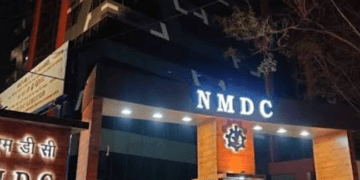 NMDC cuts iron ore prices for second time, Lump Ore down ₹450/tonne since June