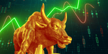 Copper hovers near record highs on tight supply concerns