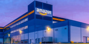 Amazon to hire over 300,000 workers for holiday season in the US