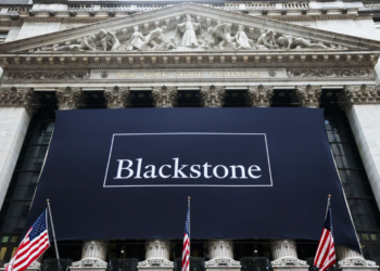 Blackstone closes $8.7 billion energy transition fund, 50% larger than predecessor