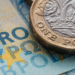 Euro remains under pressure as energy shock and strong dollar weigh on EUR/USD