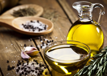 India’s edible oil imports rise as palm oil shipments strengthen