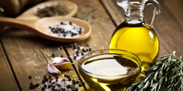 India’s edible oil imports rise as palm oil shipments strengthen