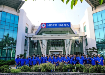 HDFC Bank Q2 profit rises 4.7% to ₹19,510 crore as net interest income grows 9.7%